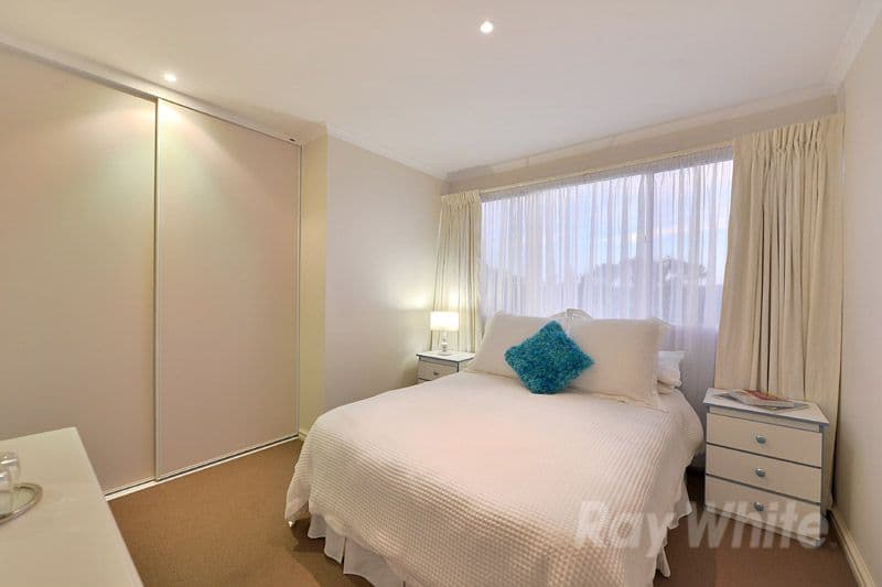 7 Wes Crescent, FERNTREE GULLY VIC 3156, Ferntree Gully - Thumbnail 6