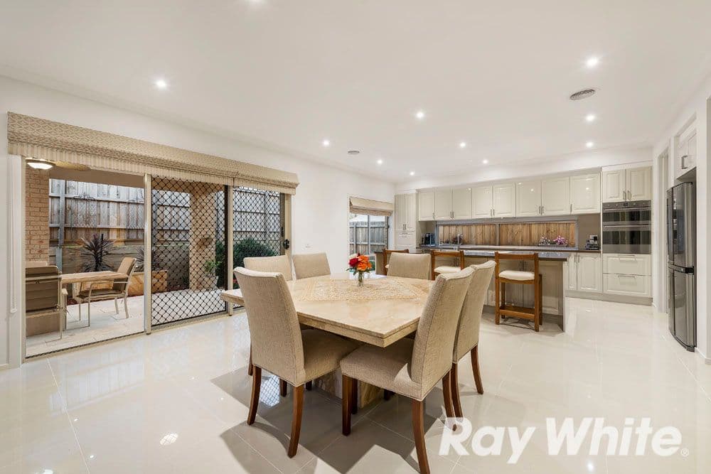 6 Gravillia Grove, Wantirna South VIC 3152, Wantirna South - Thumbnail 7