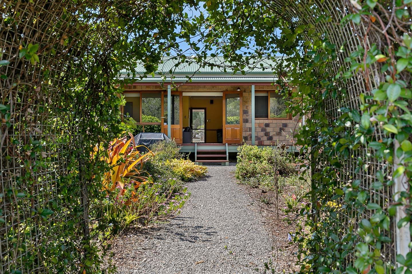 27 Newfarm Place, Takura QLD 4655, Takura - Thumbnail 2