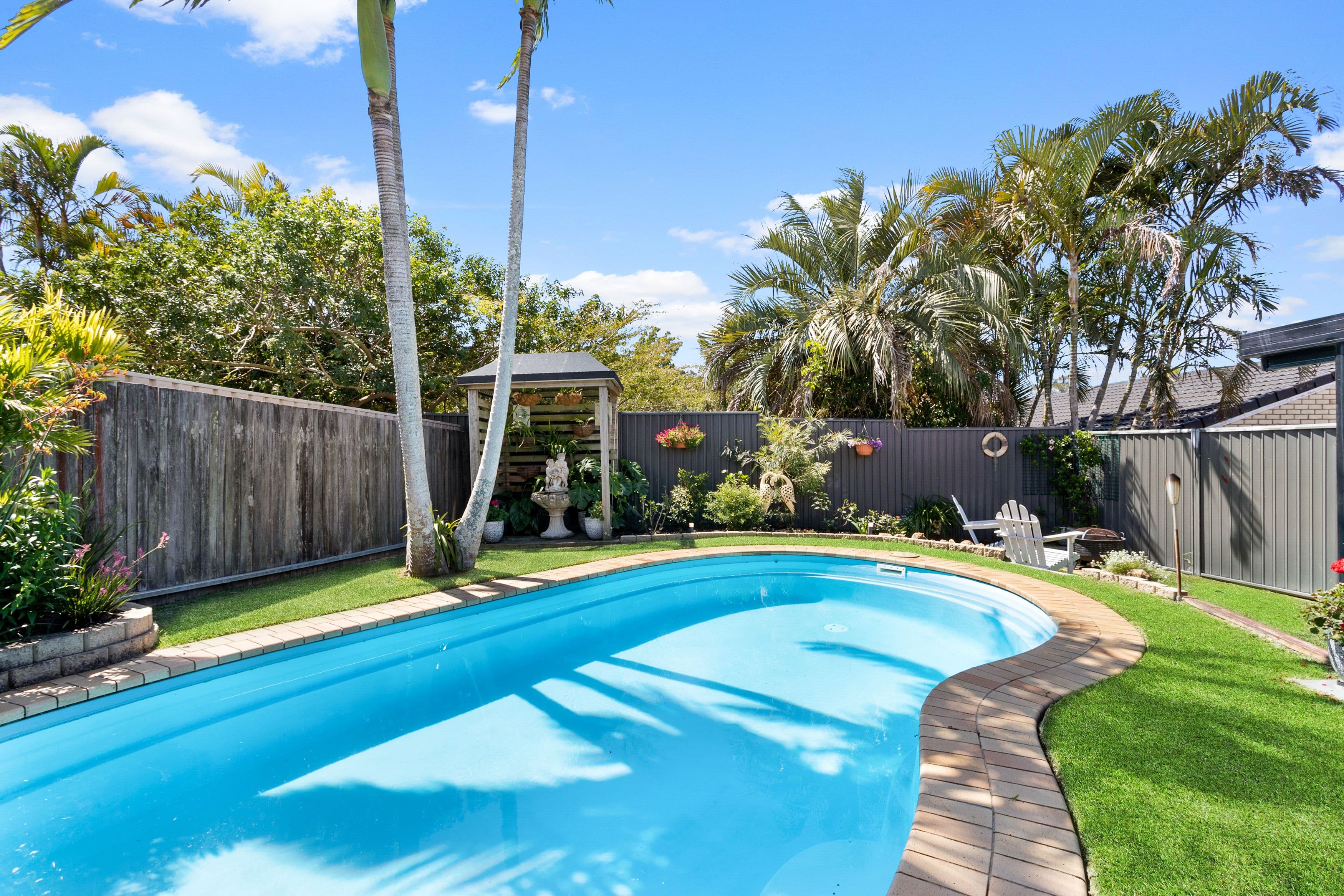4 Lorelei Court, Deception Bay QLD 4508, Deception Bay - Thumbnail 2