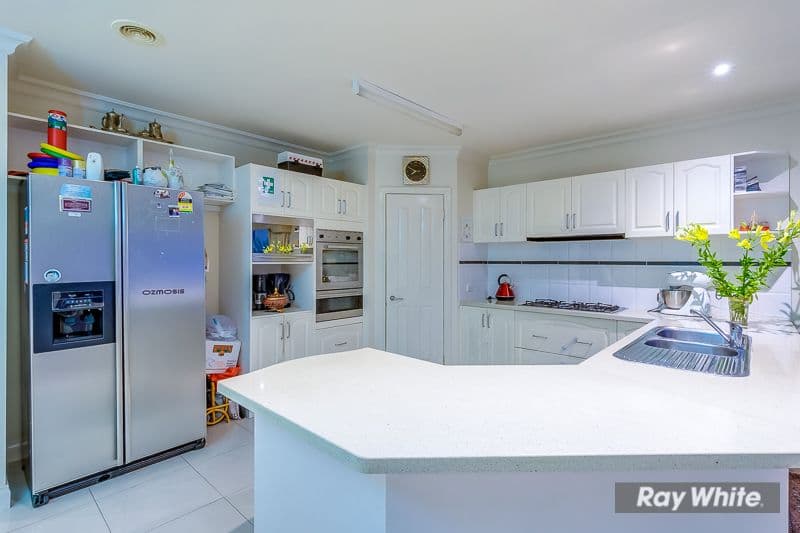 19 Brookville Avenue, Werribee VIC 3030, Werribee - Thumbnail 7