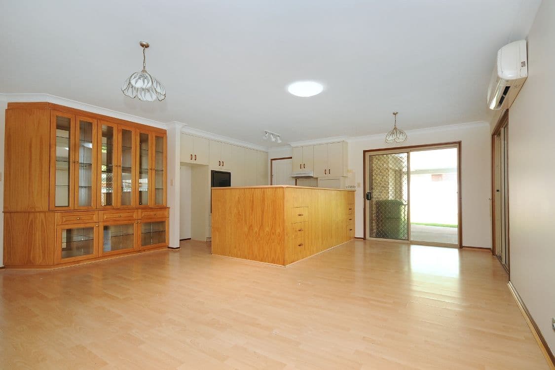 6 Gundry Court, KEARNEYS SPRING QLD 4350, Kearneys Spring - Thumbnail 2