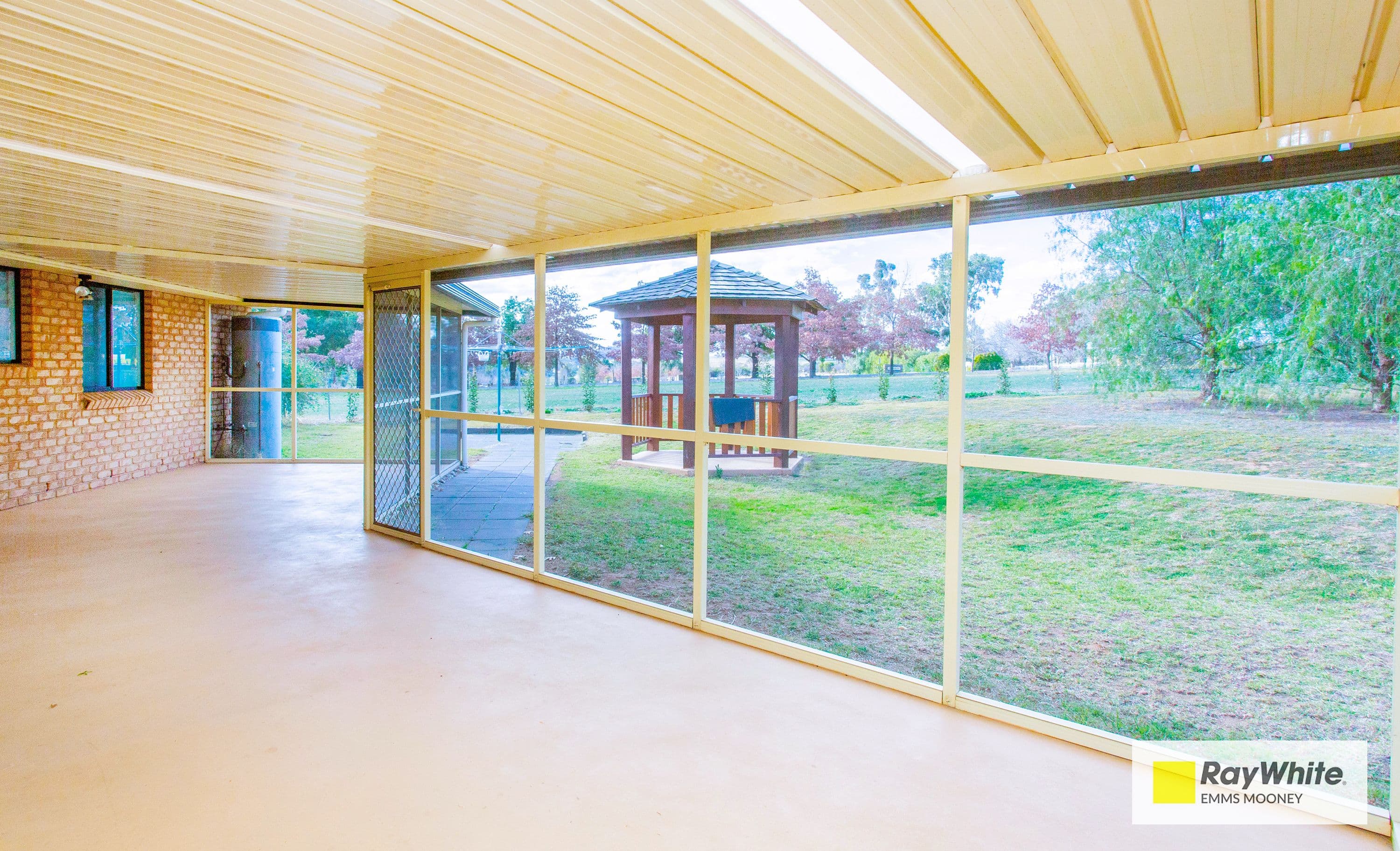 22 Shepherd Avenue, Cowra - Thumbnail 3