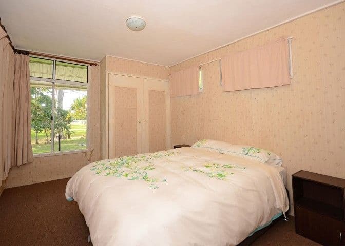 8 Esplanade, POINT VERNON QLD 4655, Point Vernon - Thumbnail 4