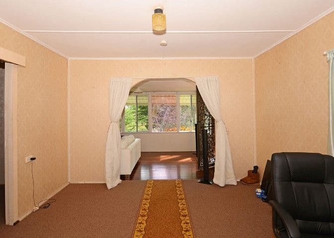 8 Esplanade, POINT VERNON QLD 4655, Point Vernon - Thumbnail 8