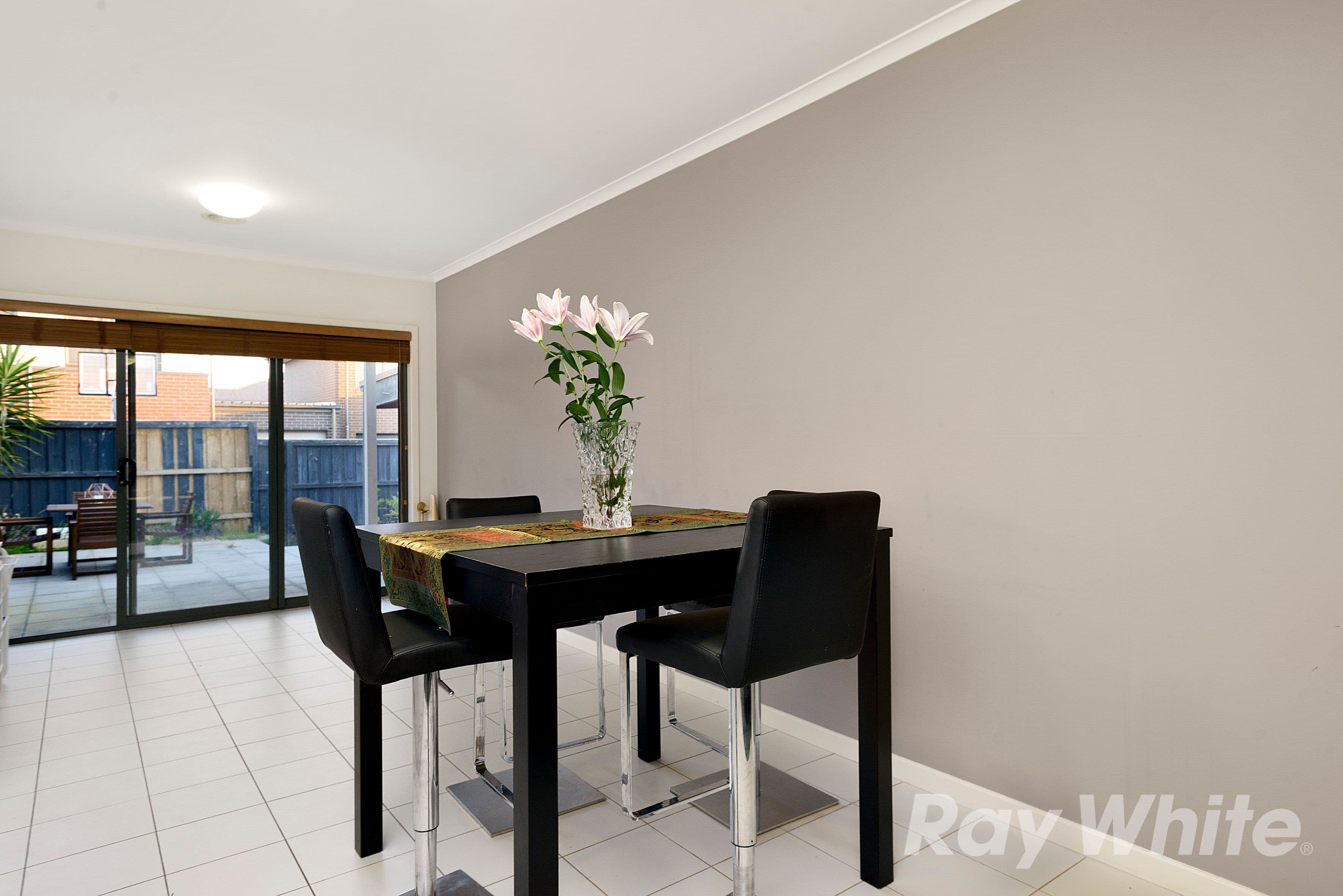 27 Southampton Drive, Mulgrave VIC 3170, Mulgrave - Thumbnail 4