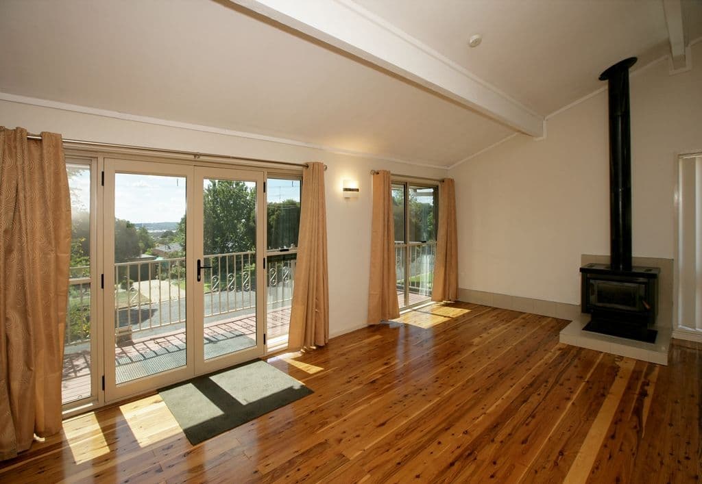 11 Buchhorn Street, Tolland NSW 2650, Tolland - Thumbnail 2