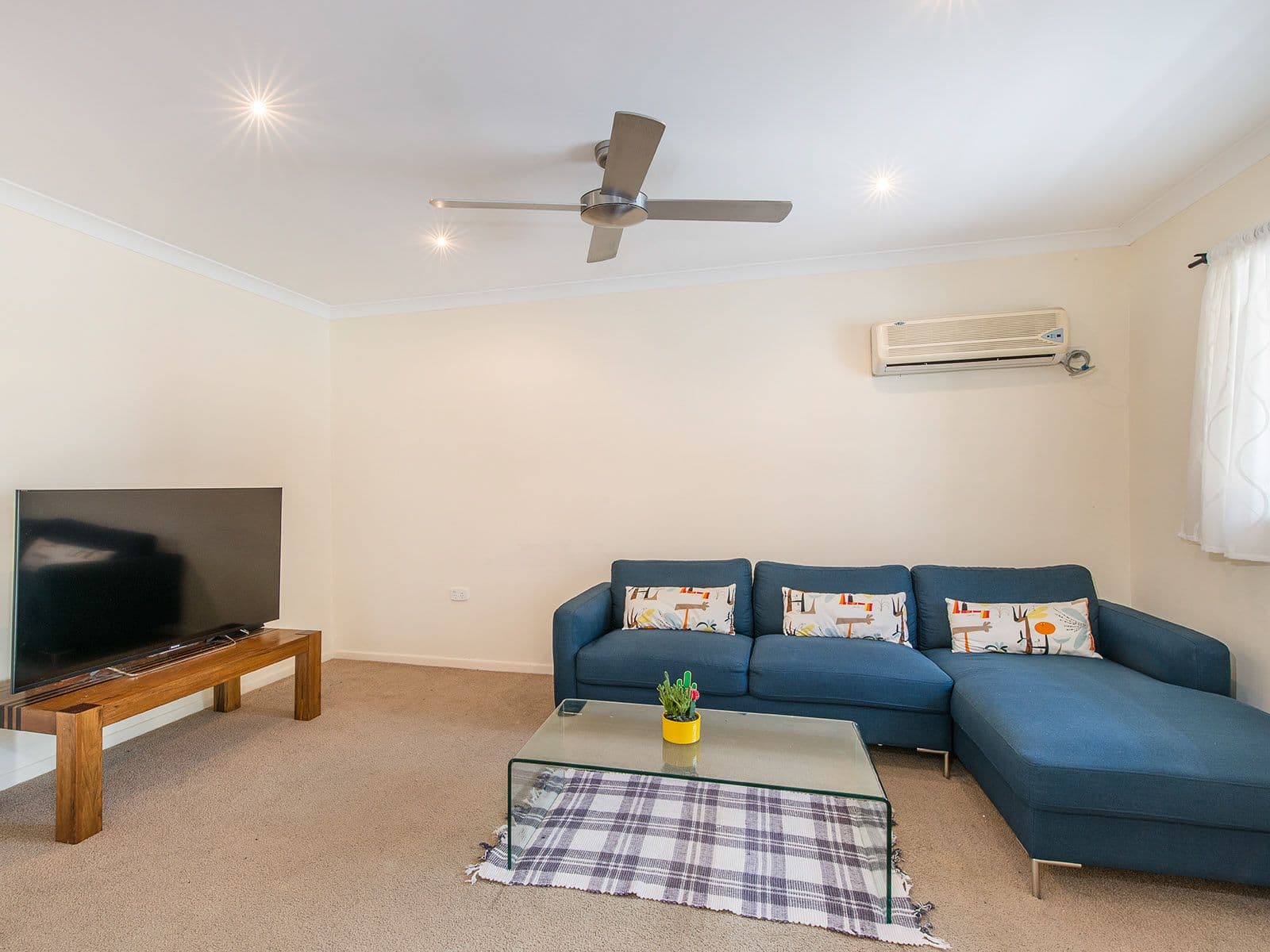 42 Lewana Street, Mansfield QLD 4122, Mansfield - Thumbnail 4
