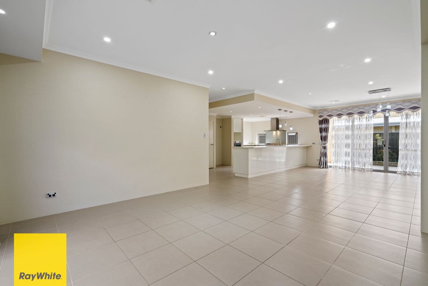 15 Flagstaff Road, Landsdale WA 6065, Landsdale - Thumbnail 6