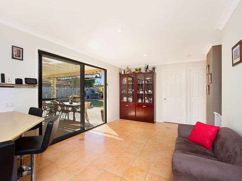 16 Seria Street, TANAH MERAH QLD 4128, Tanah Merah - Thumbnail 3