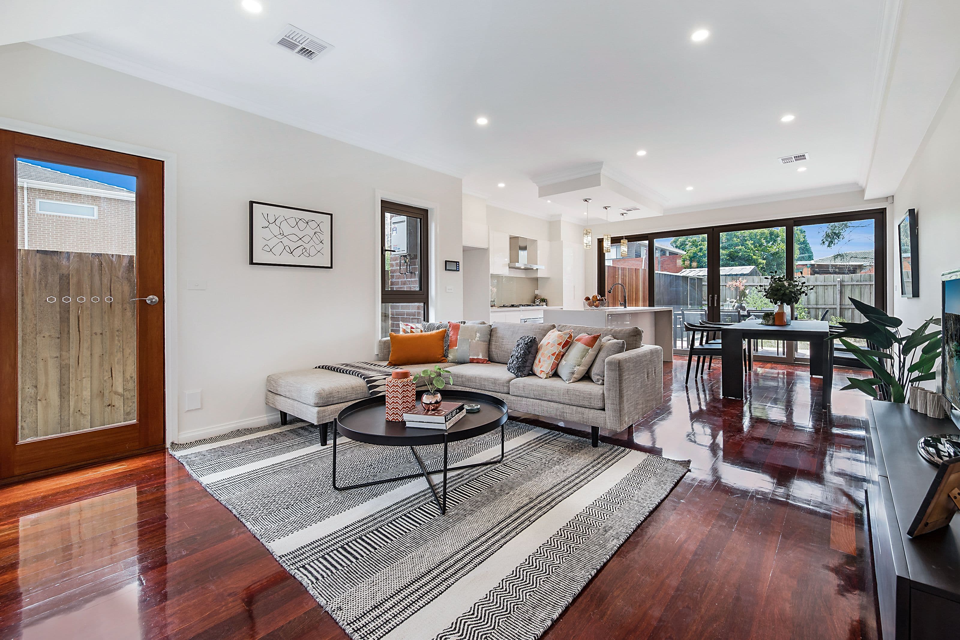 4 Morocco Court, Glen Waverley VIC 3150, Glen Waverley - Thumbnail 2