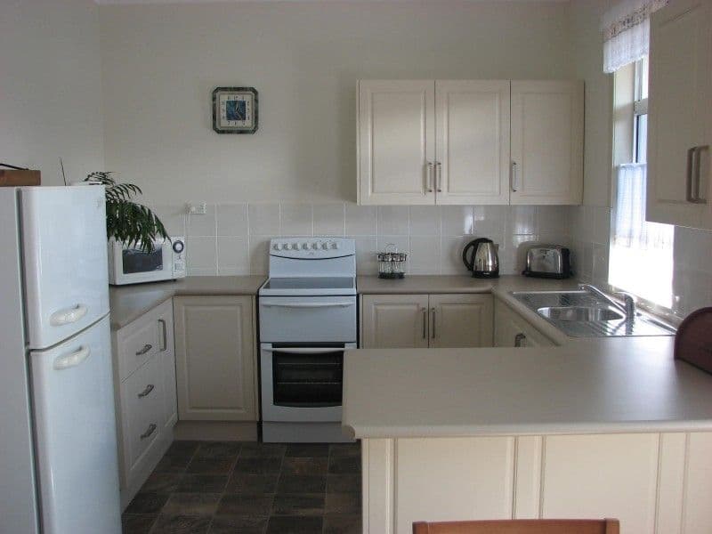 30 Clement Street, FORBES NSW 2871, Forbes - Thumbnail 2