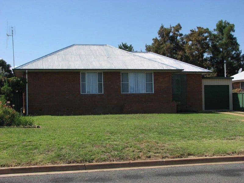 30 Clement Street, FORBES NSW 2871, Forbes - Thumbnail 3