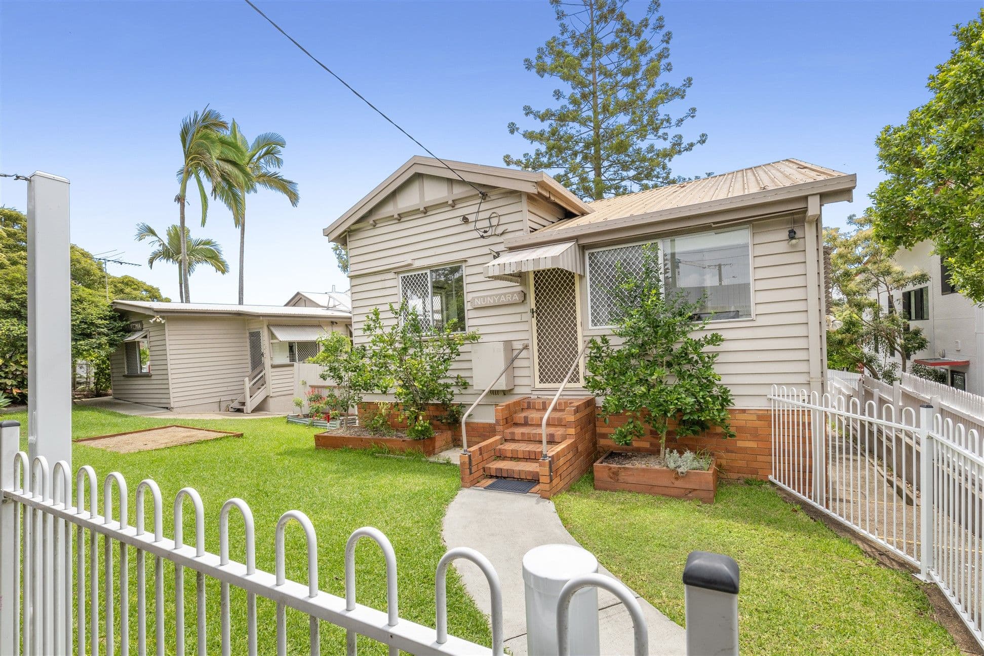 17 Bramston Terrace, Herston QLD 4006, Herston - Image 1