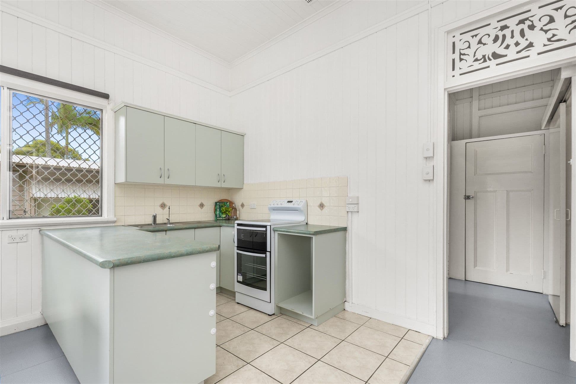 17 Bramston Terrace, Herston QLD 4006, Herston - Thumbnail 5