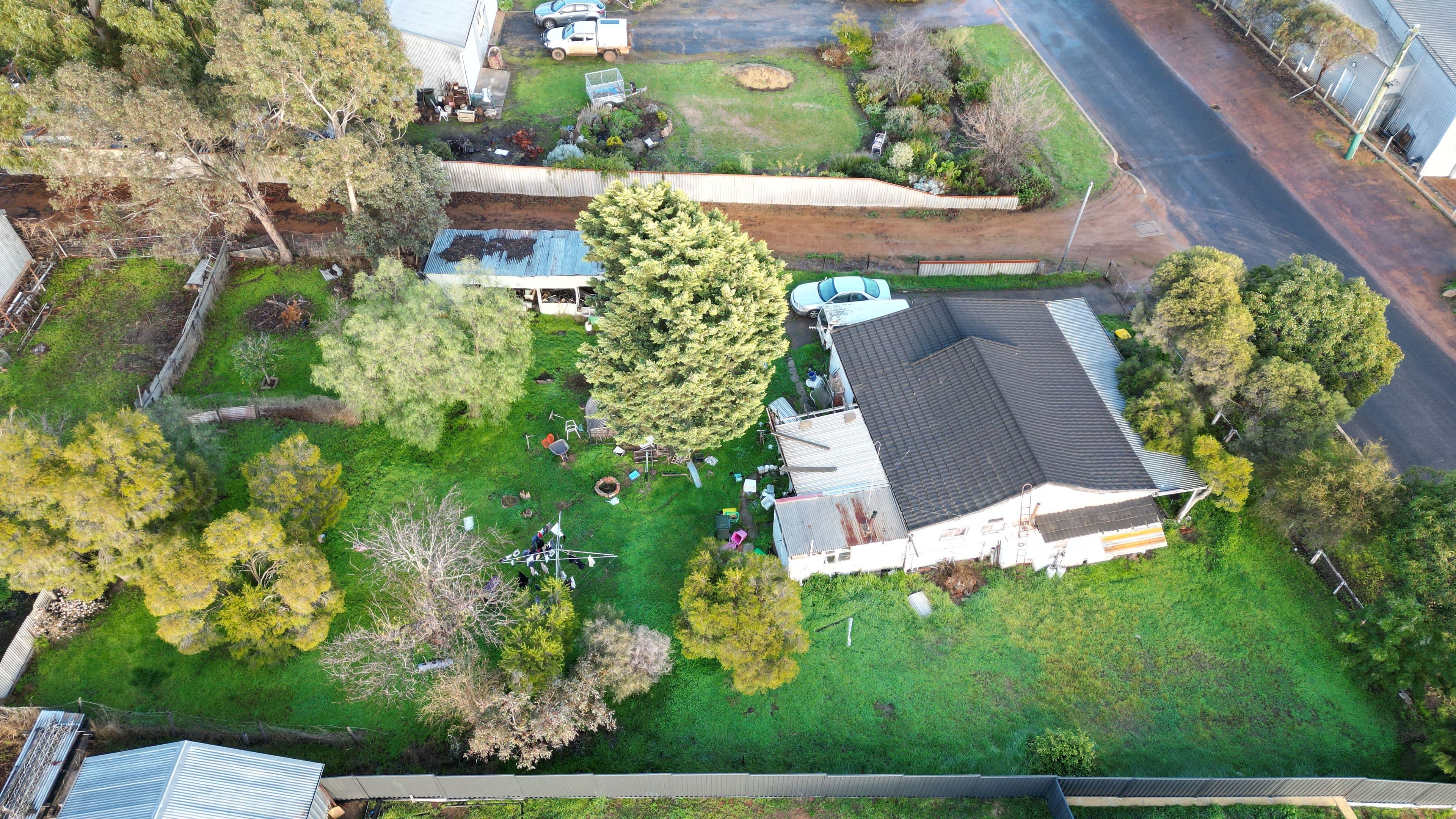 4 Crescent Road, Kojonup WA 6395, Kojonup - Image 1