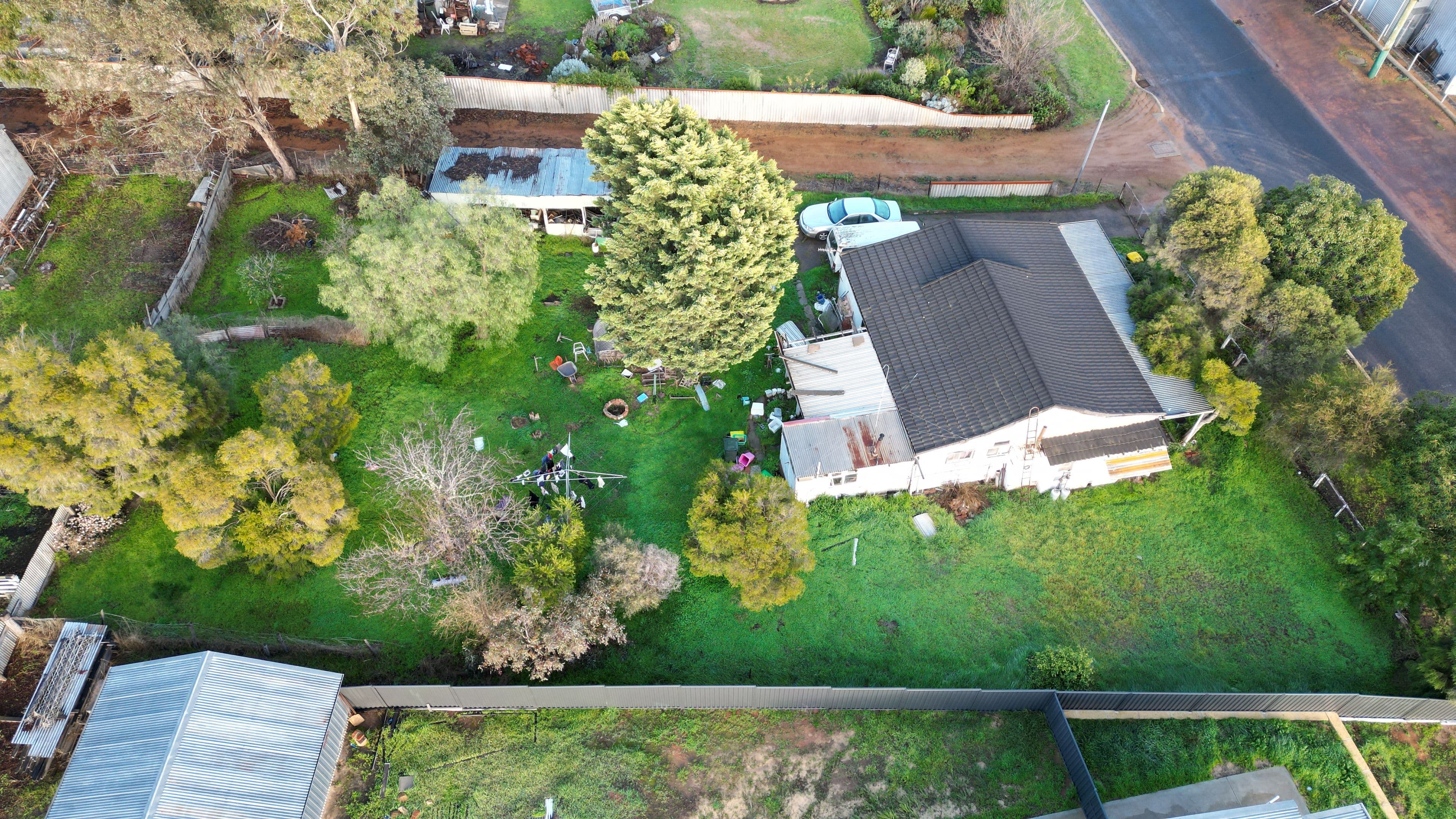 4 Crescent Road, Kojonup WA 6395, Kojonup - Thumbnail 2