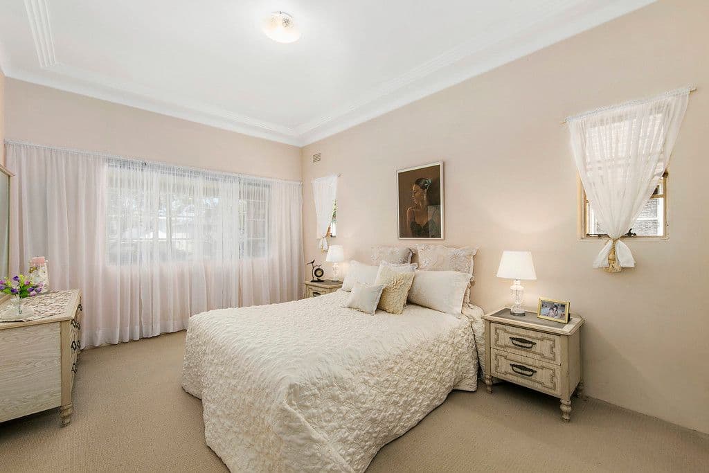 50 Brighton Street, Freshwater - Thumbnail 5
