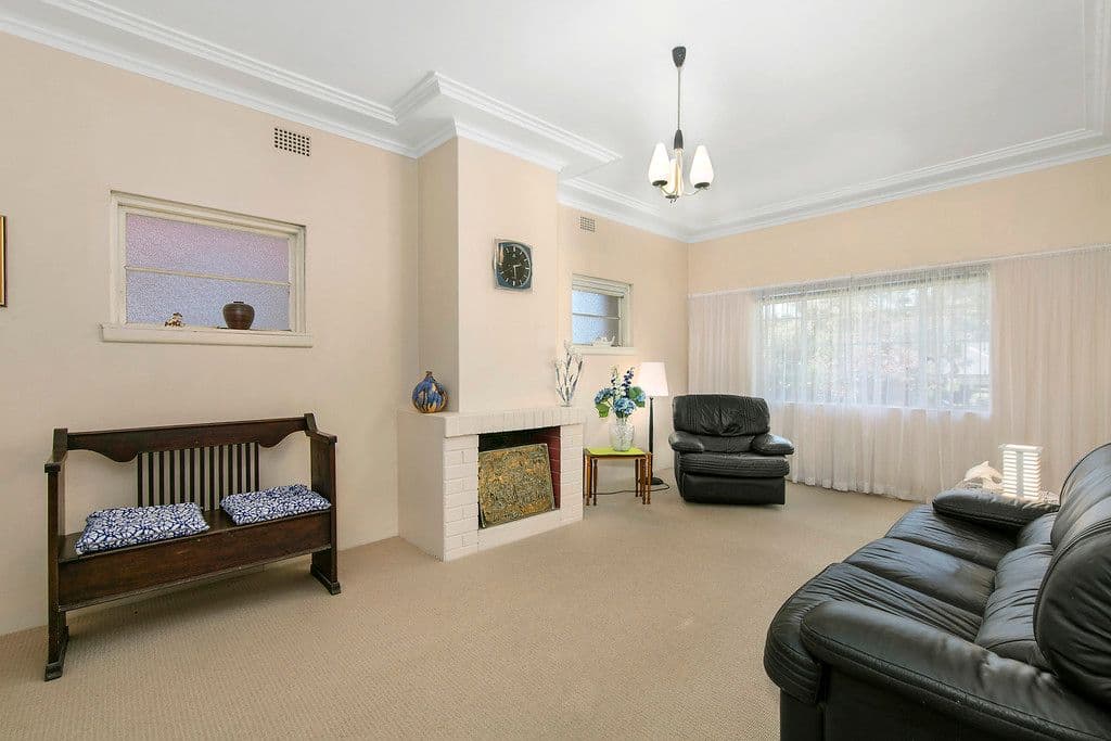 50 Brighton Street, Freshwater - Thumbnail 8