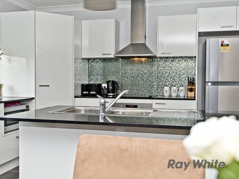 2 Kidston Crescent, Warner QLD 4500, Warner - Thumbnail 6