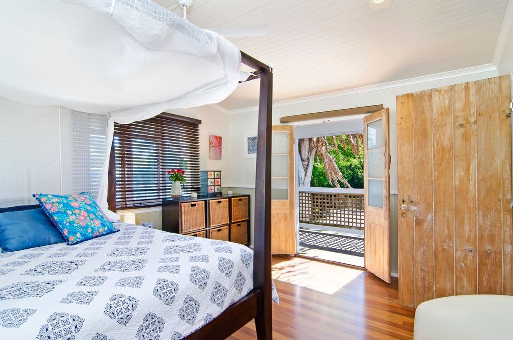 7 Michel Drive, CURRUMBIN WATERS QLD 4223, Currumbin Waters - Thumbnail 4