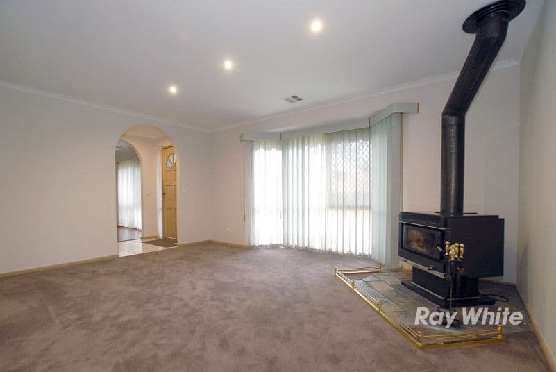 143 Lawless Drive, CRANBOURNE NORTH VIC 3977, Cranbourne North - Thumbnail 5