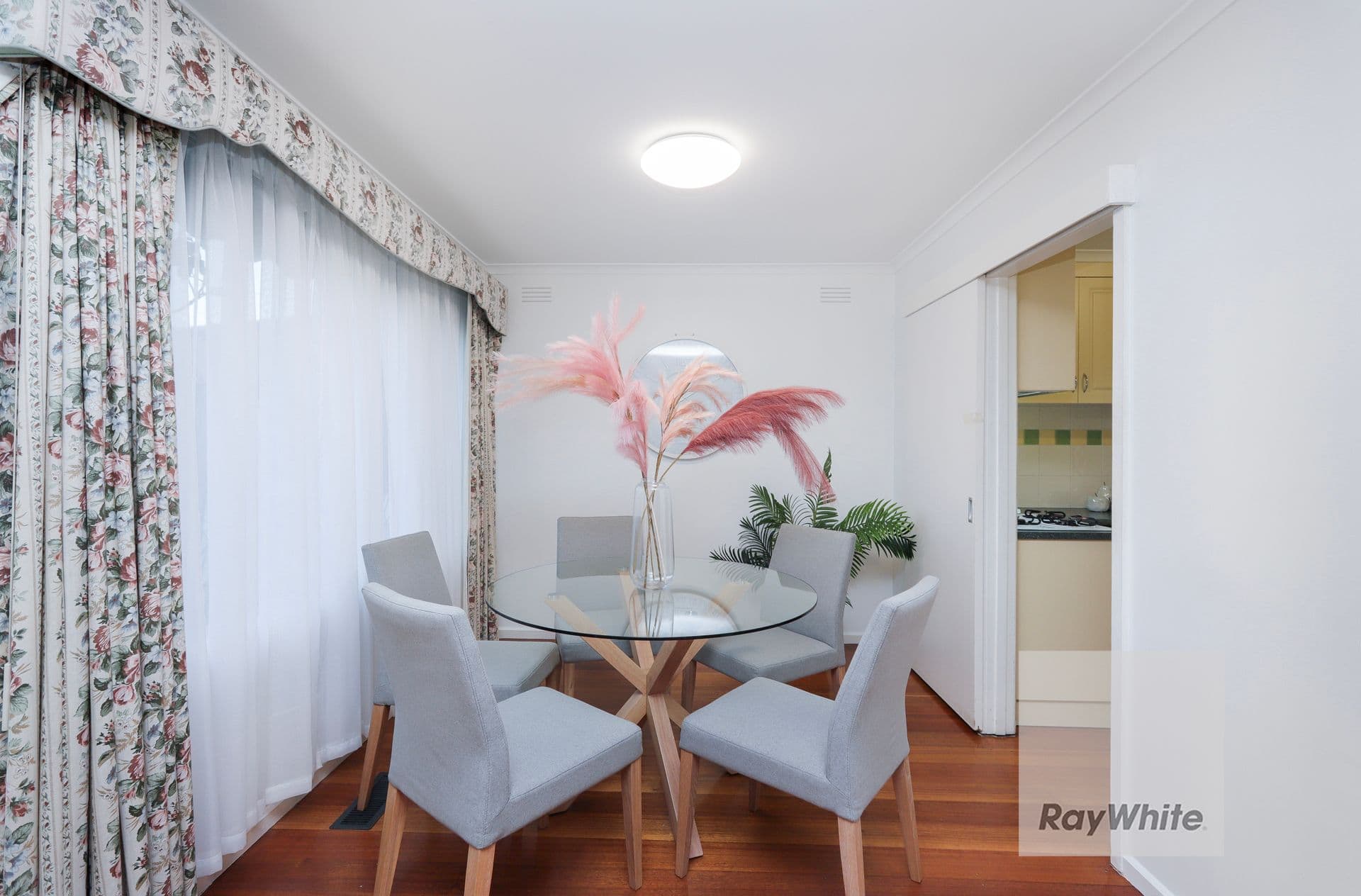 10 Braemar Close, Gladstone Park VIC 3043, Gladstone Park - Thumbnail 4