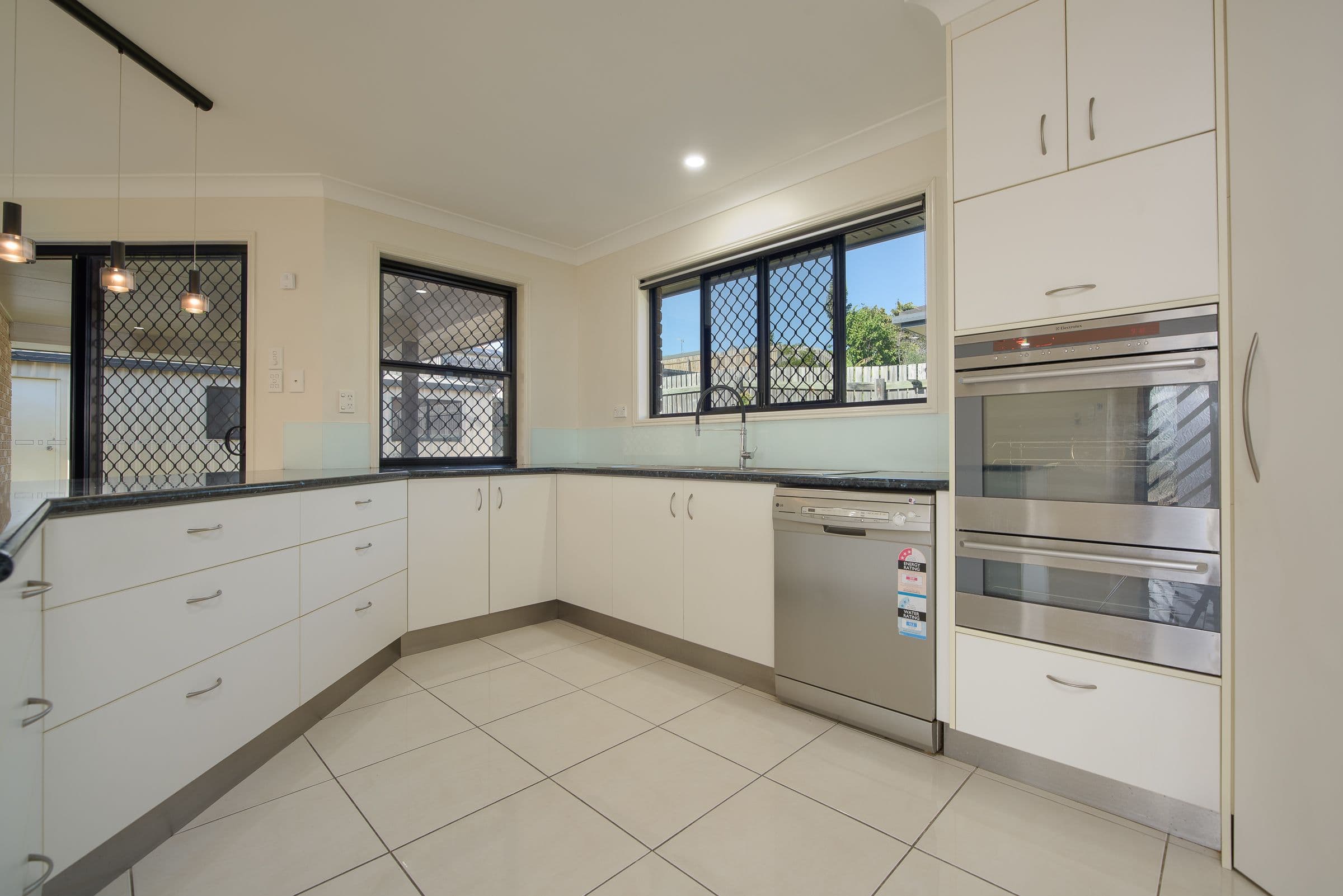 18 Liriope Drive, Kirkwood QLD 4680, Kirkwood - Thumbnail 6