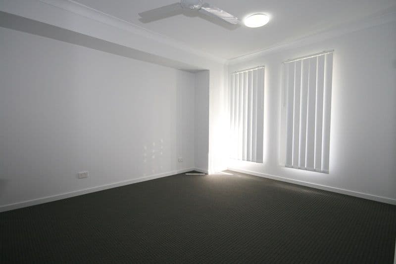 2 Philp Street, North Lakes QLD 4509, North Lakes - Thumbnail 5