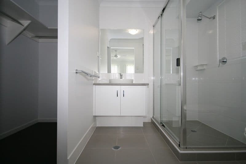 2 Philp Street, North Lakes QLD 4509, North Lakes - Thumbnail 6