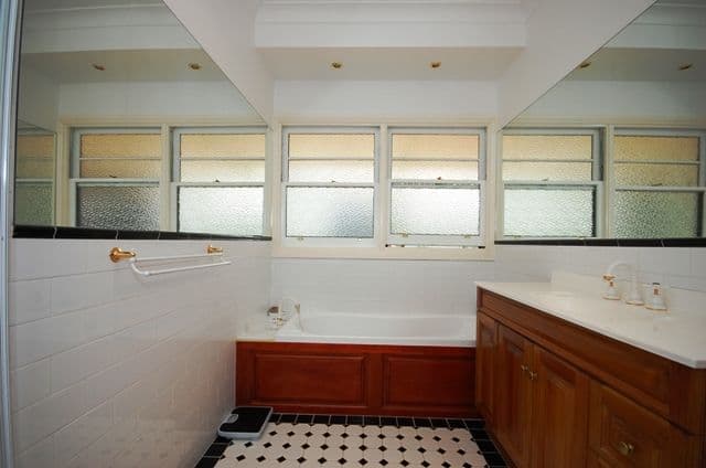 4 Kitchener Road, Silvan VIC 3795, Silvan - Thumbnail 5