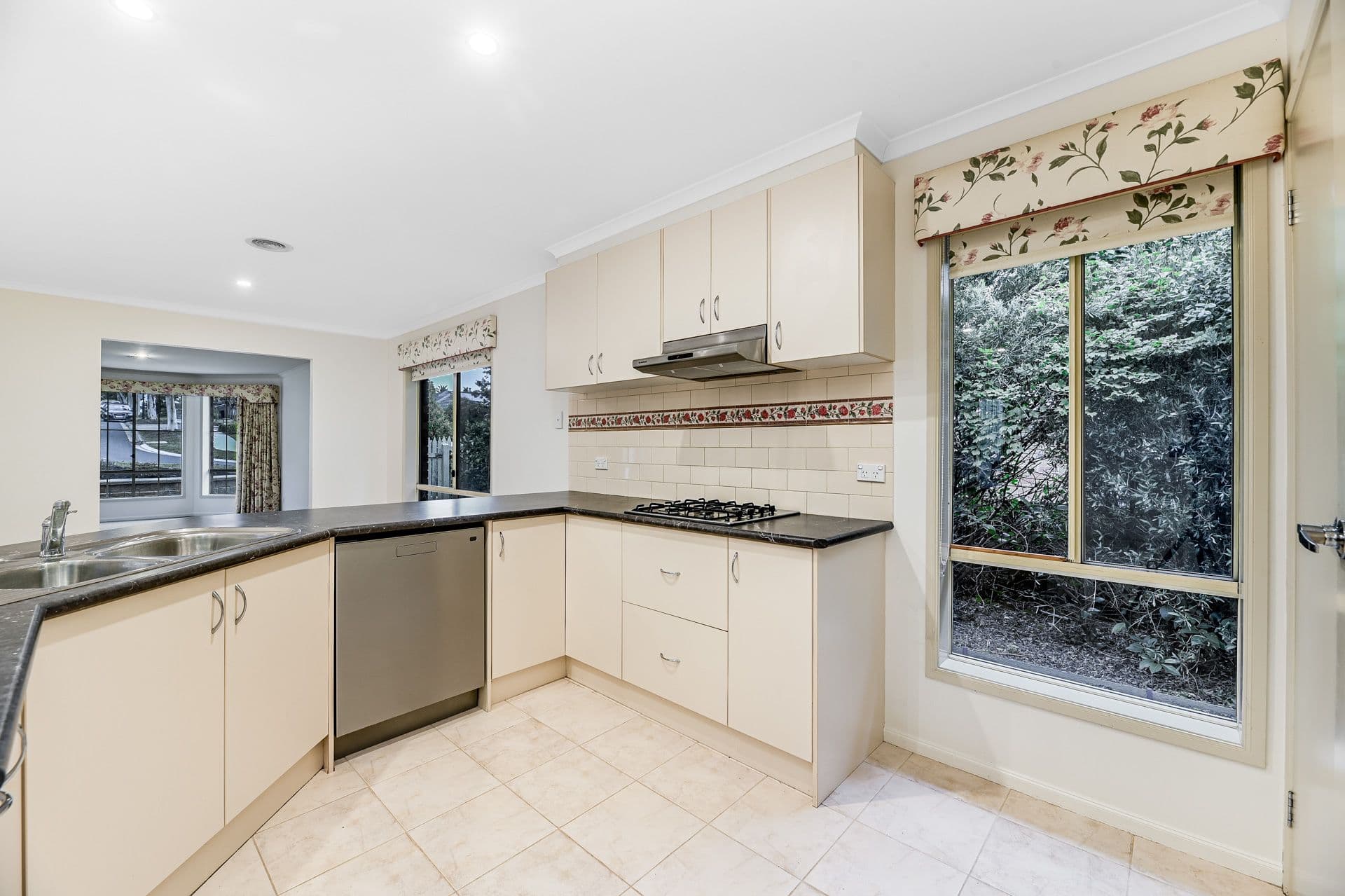 101 Marisa Crescent, Berwick VIC 3806, Berwick - Thumbnail 7