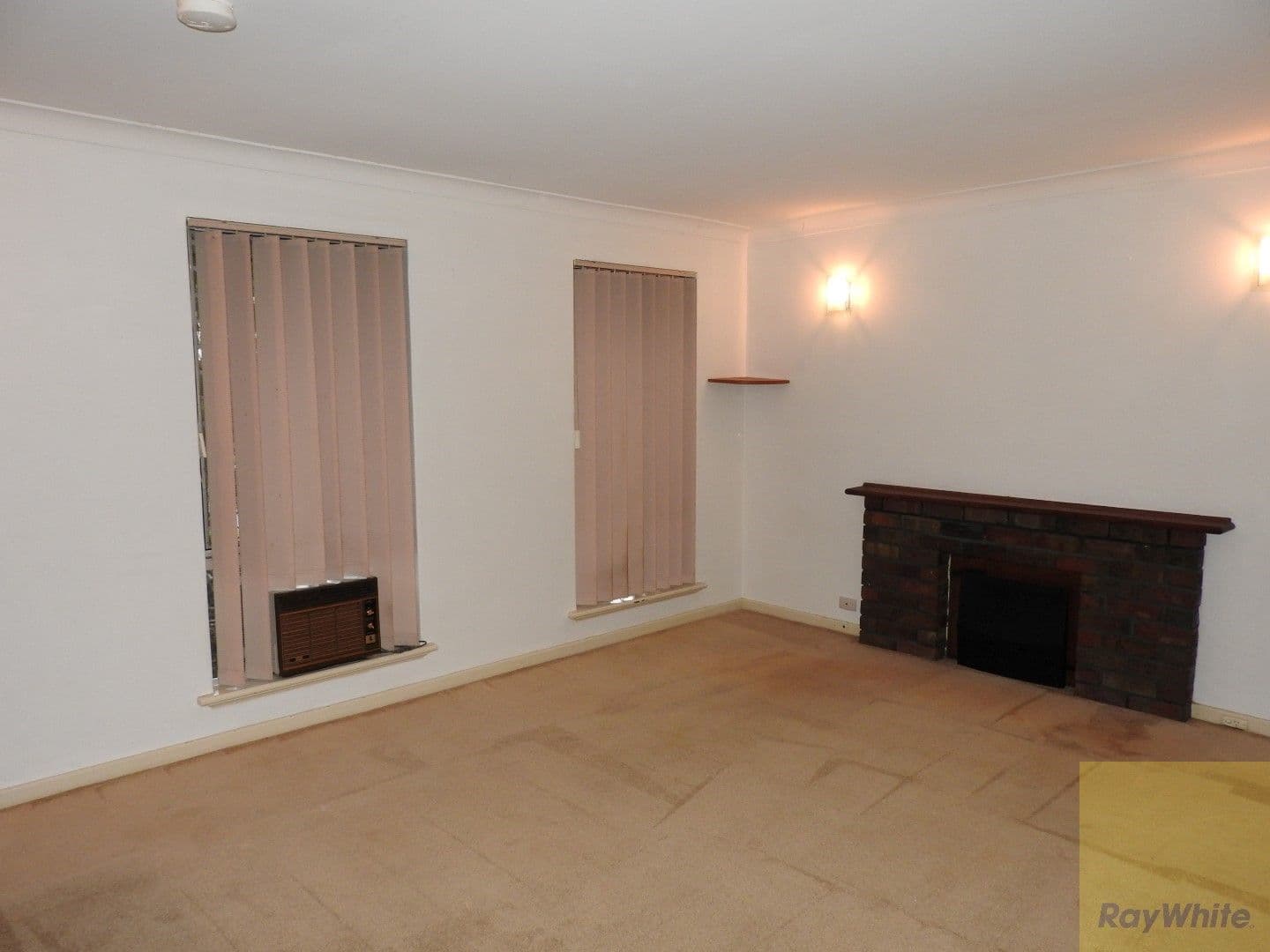 22 Dollis Way, Camillo WA 6111, Camillo - Thumbnail 4