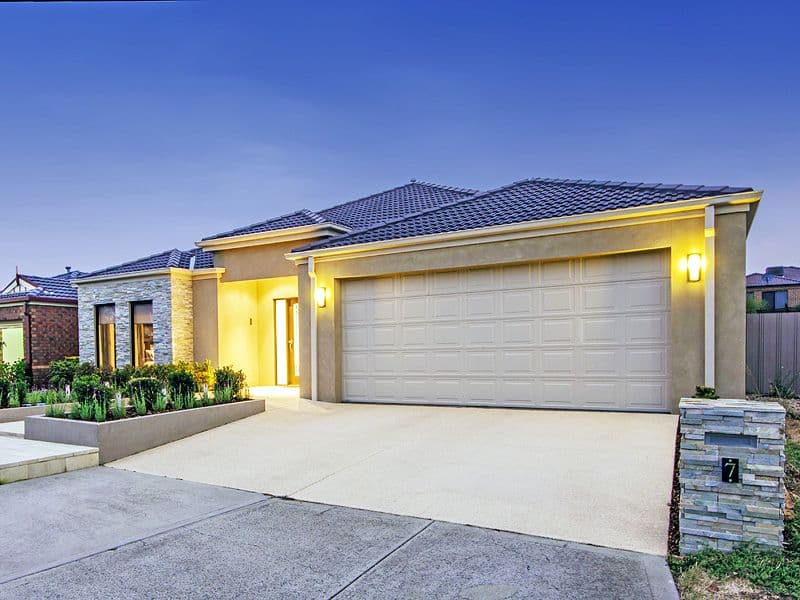 7 Flora Way, TARNEIT VIC 3029, Tarneit - Thumbnail 2