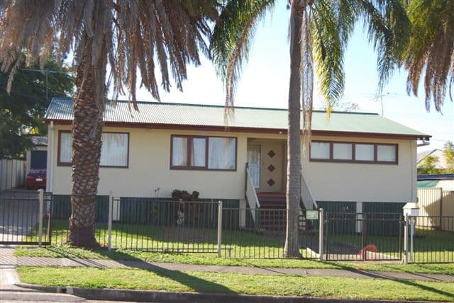 3 Penguin Street, INALA QLD 4077, Inala - Thumbnail 2