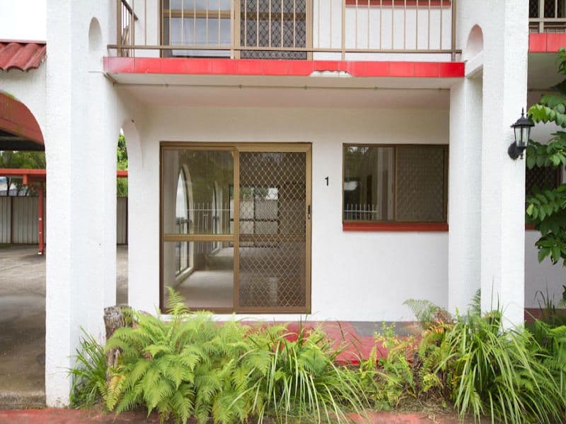 13 Armbrust Street, MANOORA QLD 4870, Manoora - Thumbnail 2