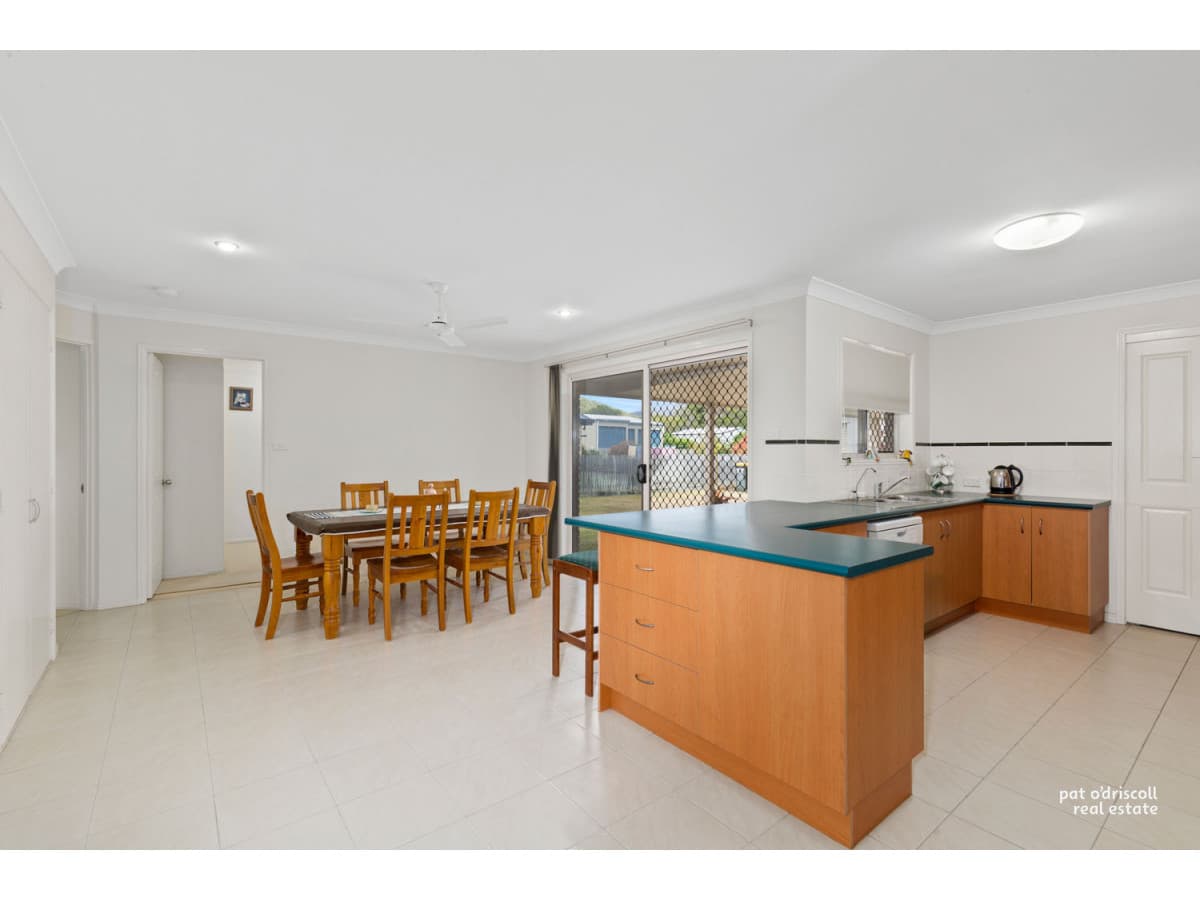 2 Harris Crescent, Norman Gardens QLD, Norman Gardens - Thumbnail 3