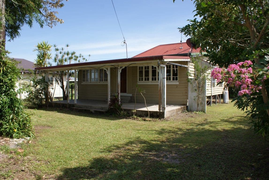 29 Wilson Street, El Arish QLD 4855, El Arish - Thumbnail 2