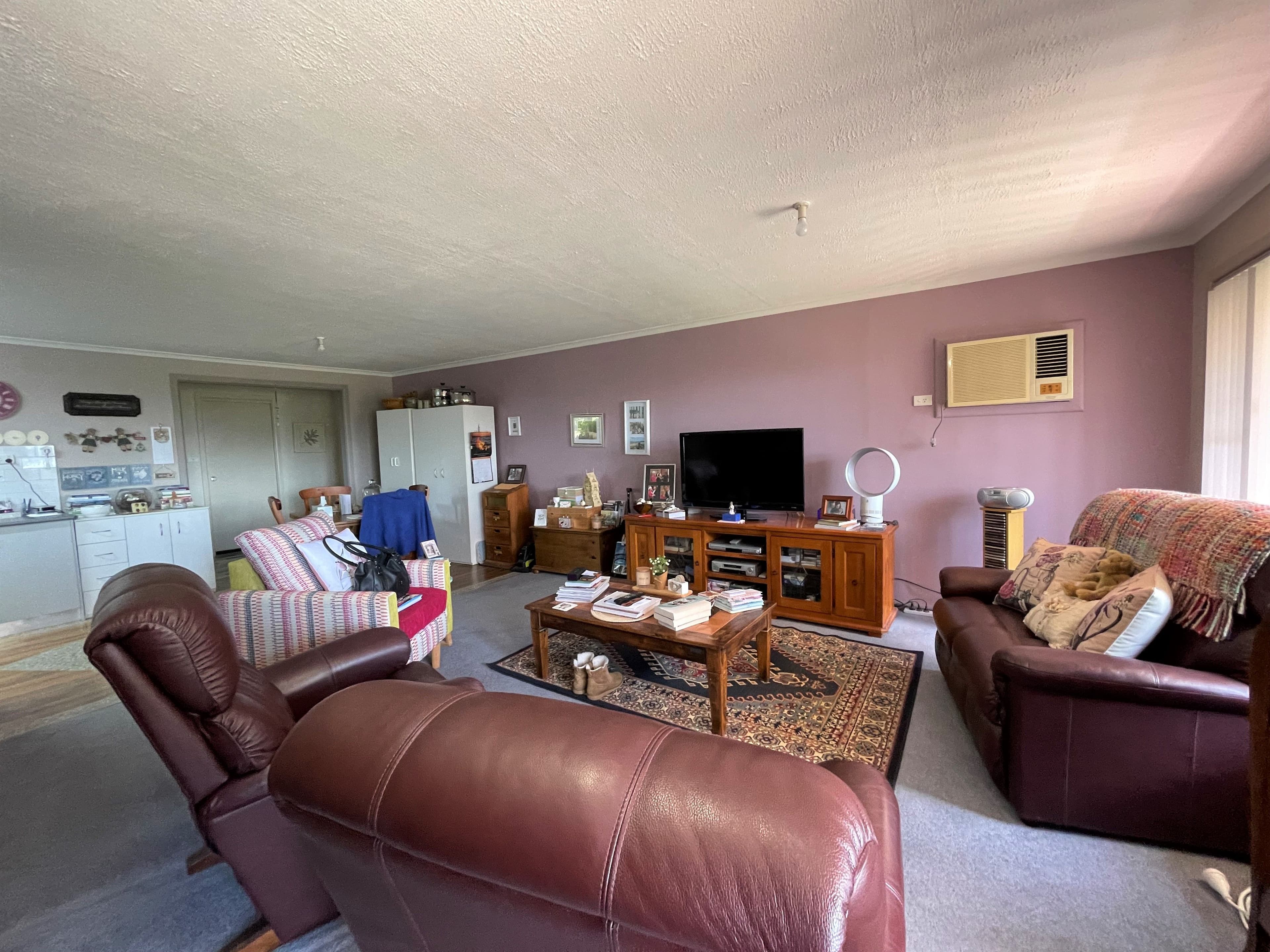 40 Burrows Road, Young NSW 2594, Burrangong - Thumbnail 6