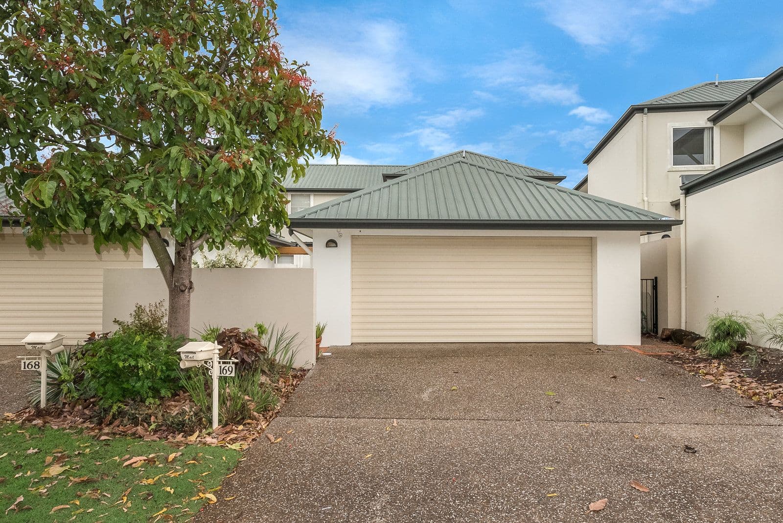 169 Easthill Drive, Robina QLD 4226, Robina - Thumbnail 2
