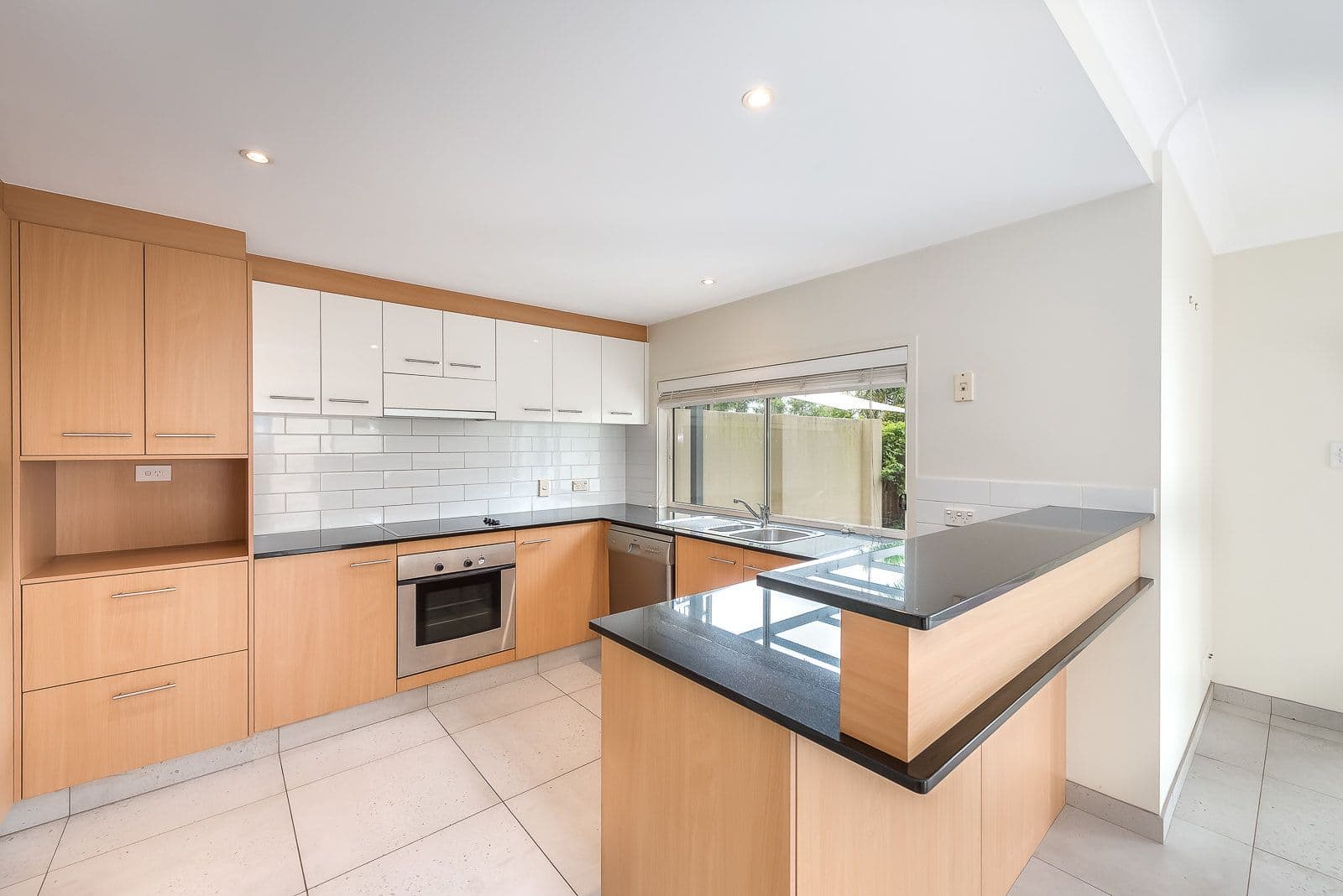 169 Easthill Drive, Robina QLD 4226, Robina - Thumbnail 4