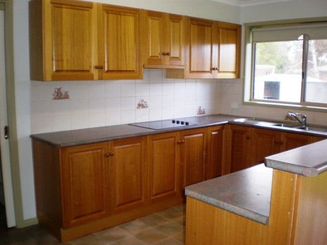 1 Adam Court, WARRNAMBOOL VIC 3280, Warrnambool - Thumbnail 2
