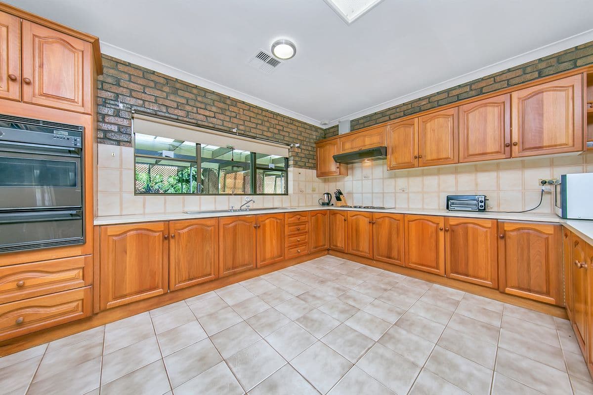 44 Defoe Street, Wiley Park NSW 2195, Wiley Park - Thumbnail 8