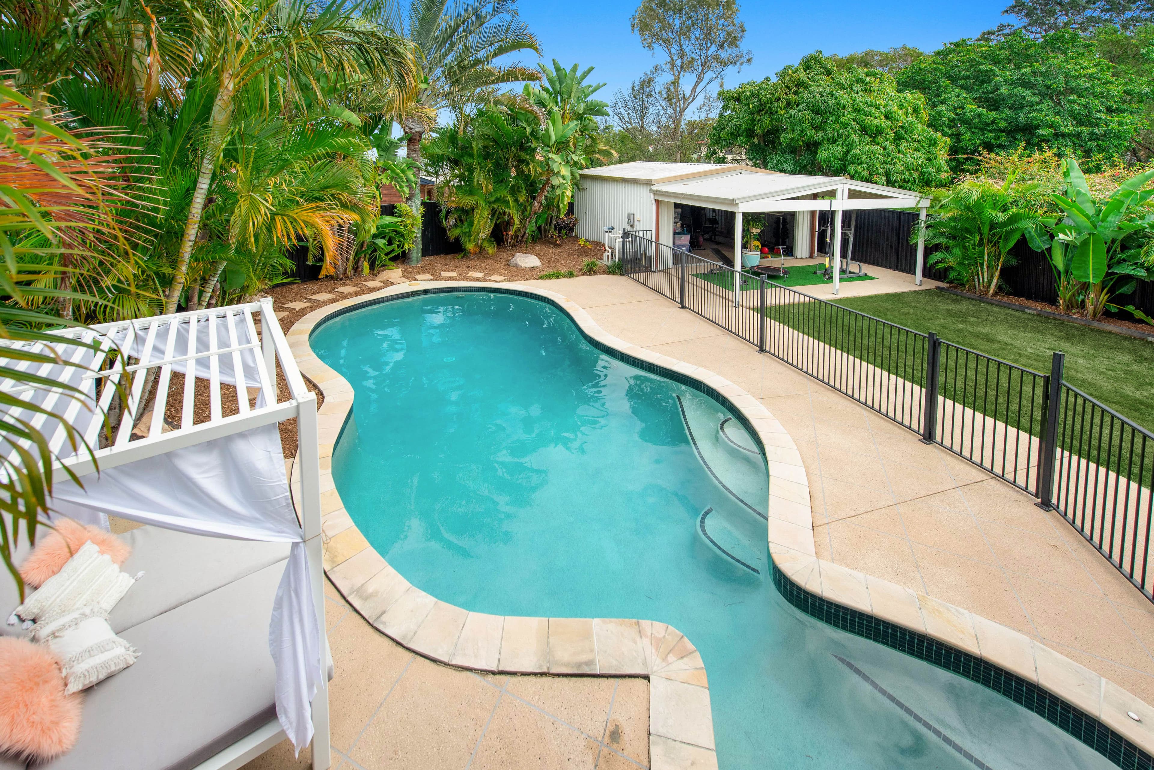 1566 Creek Road, Carina QLD 4152, Carina - Thumbnail 6