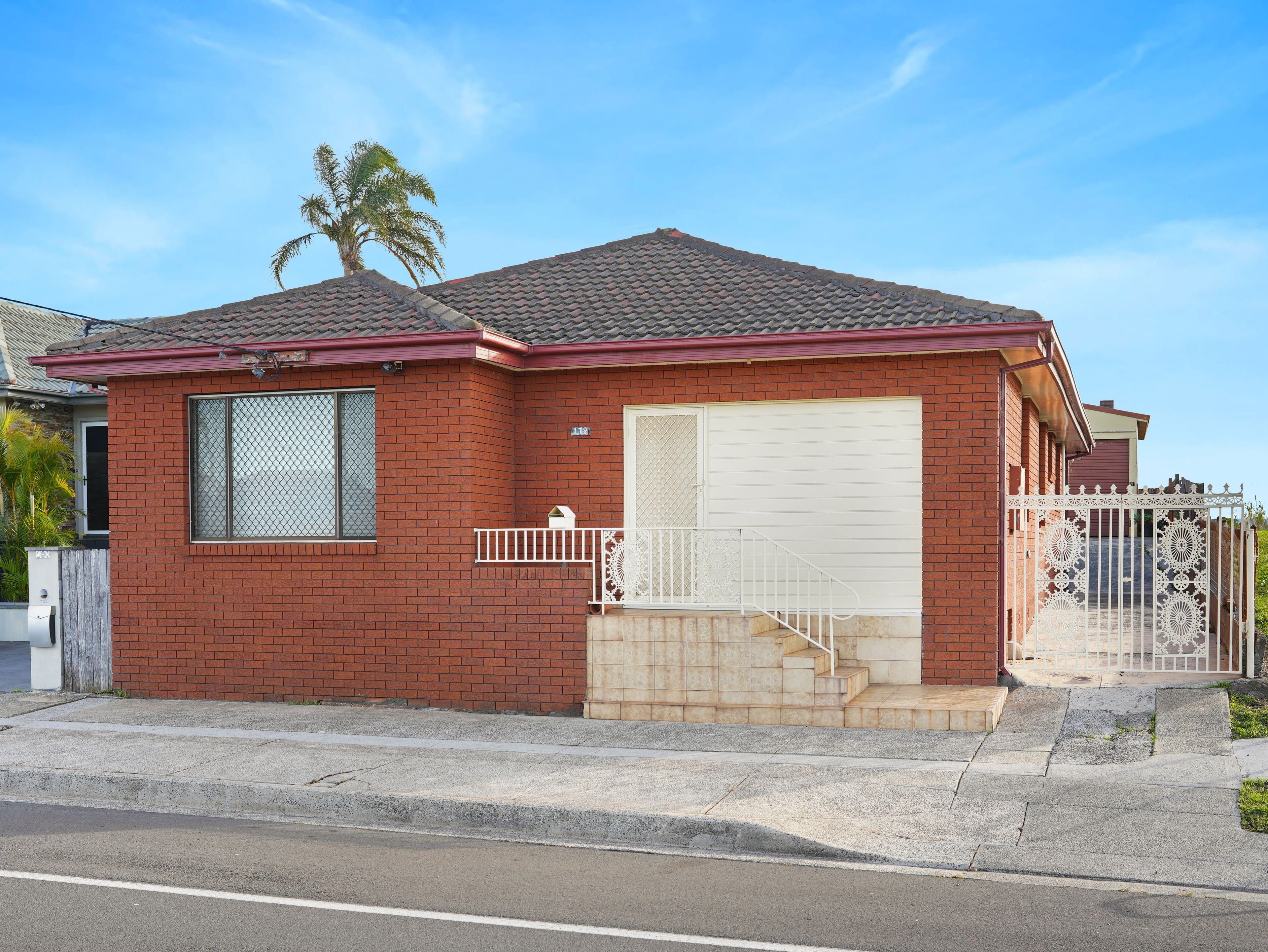 178 Flagstaff Road, Lake Heights NSW 2502, Lake Heights - Image 1
