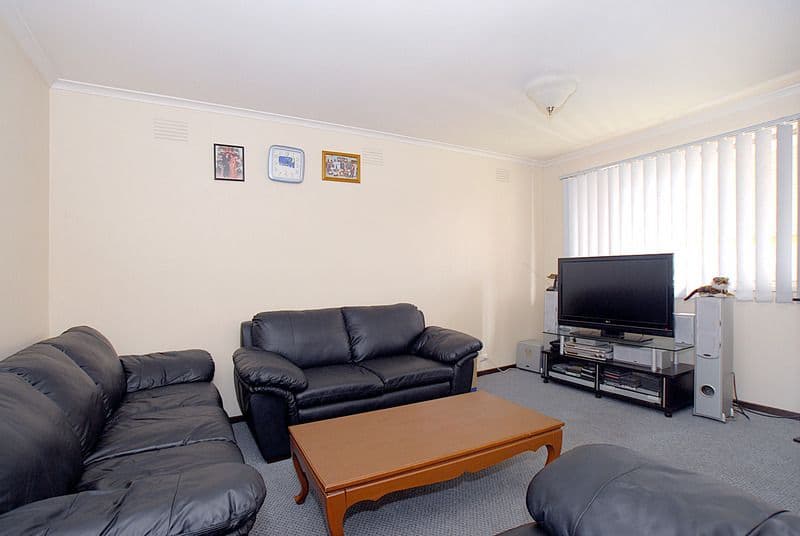 24 Yarraman Road, NOBLE PARK VIC 3174, Noble Park - Thumbnail 2