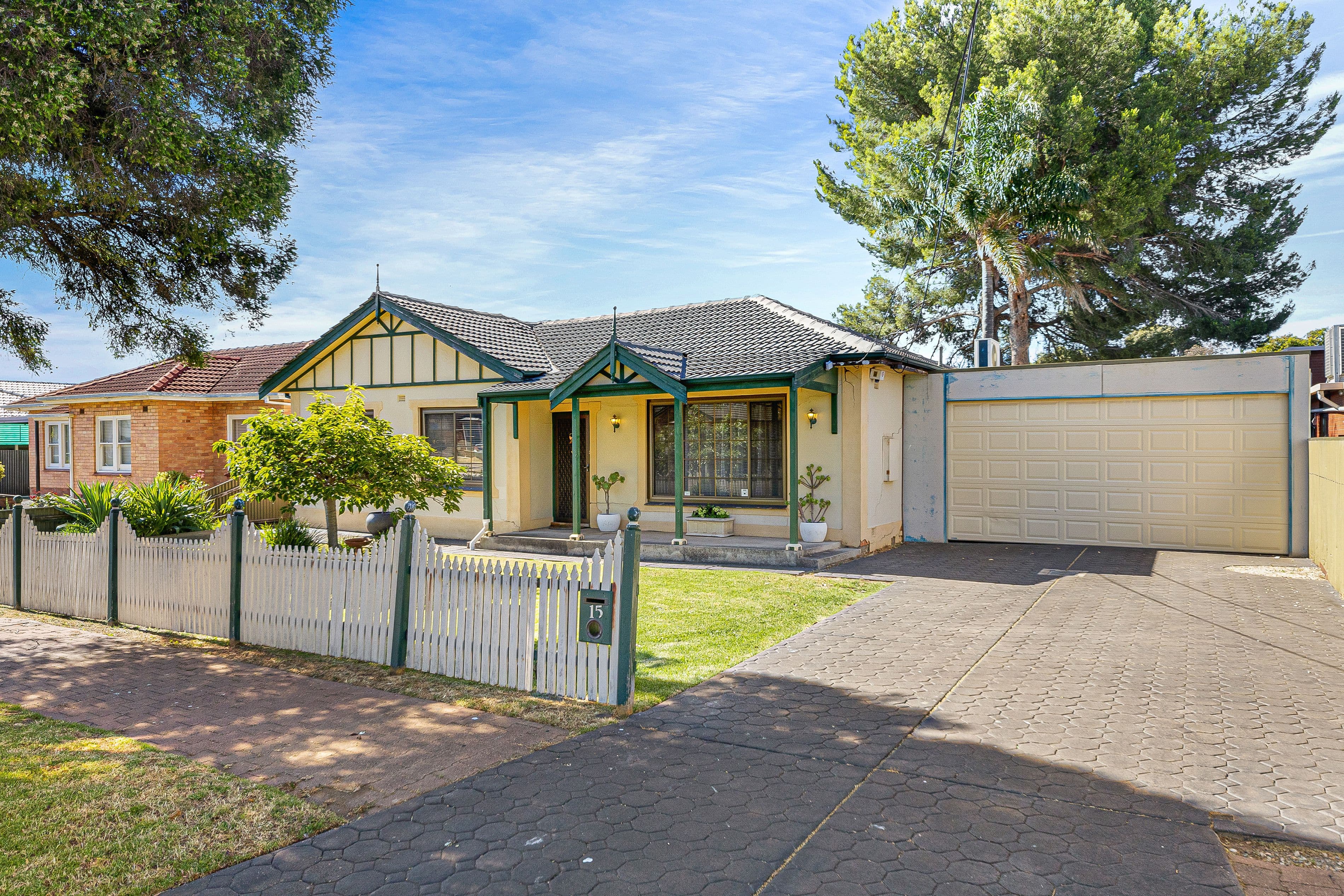15 Florentine Avenue, Campbelltown SA 5074, Campbelltown - Image 1