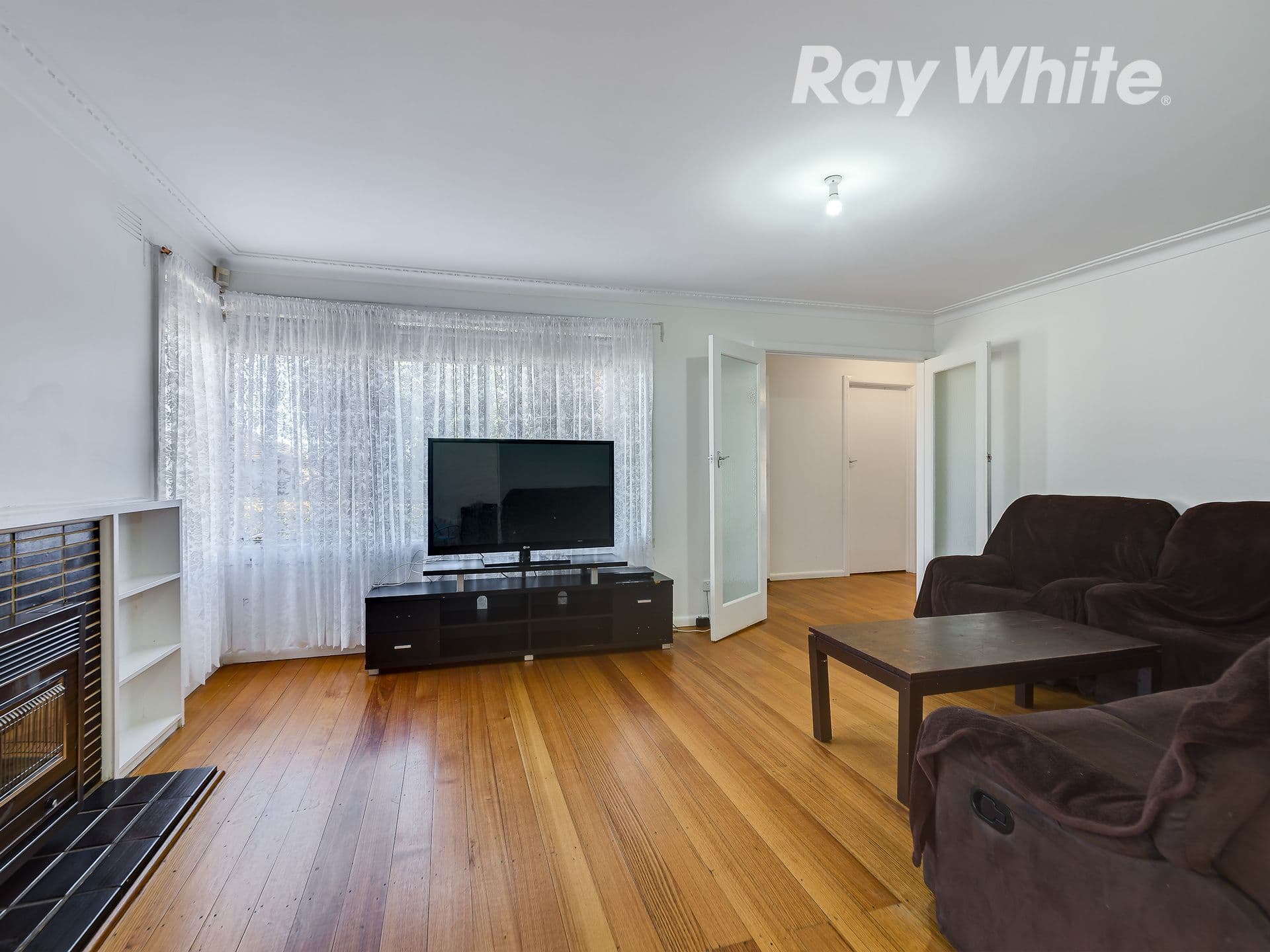 4 Raymond Street, Lalor VIC 3075, Lalor - Thumbnail 4