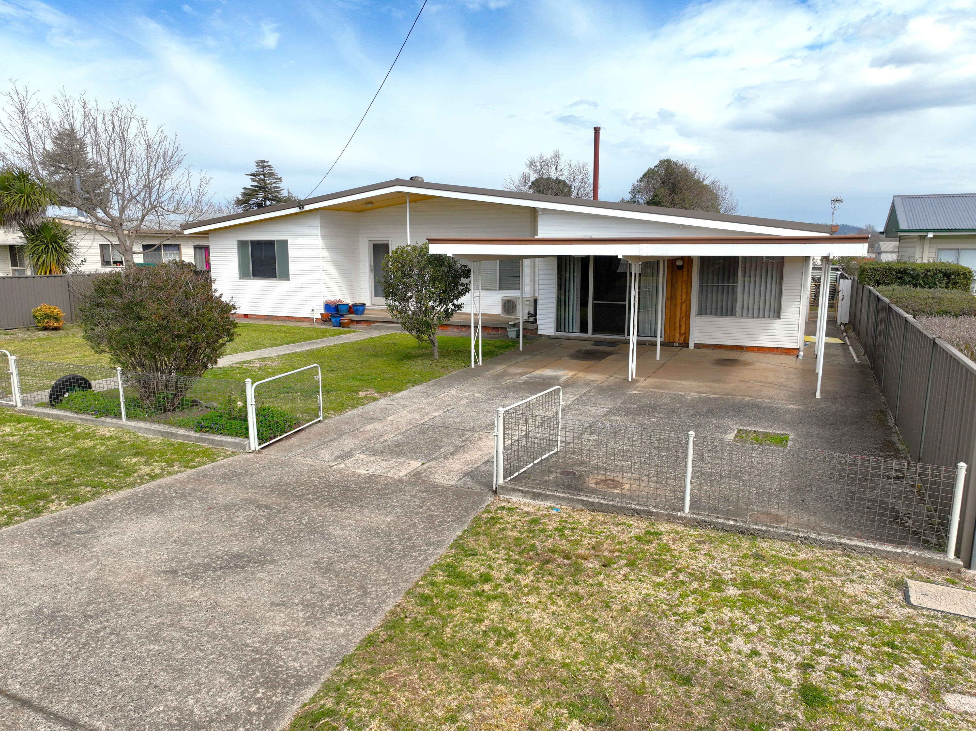 80 Coronation Avenue, Glen Innes NSW 2370, Glen Innes - Image 1