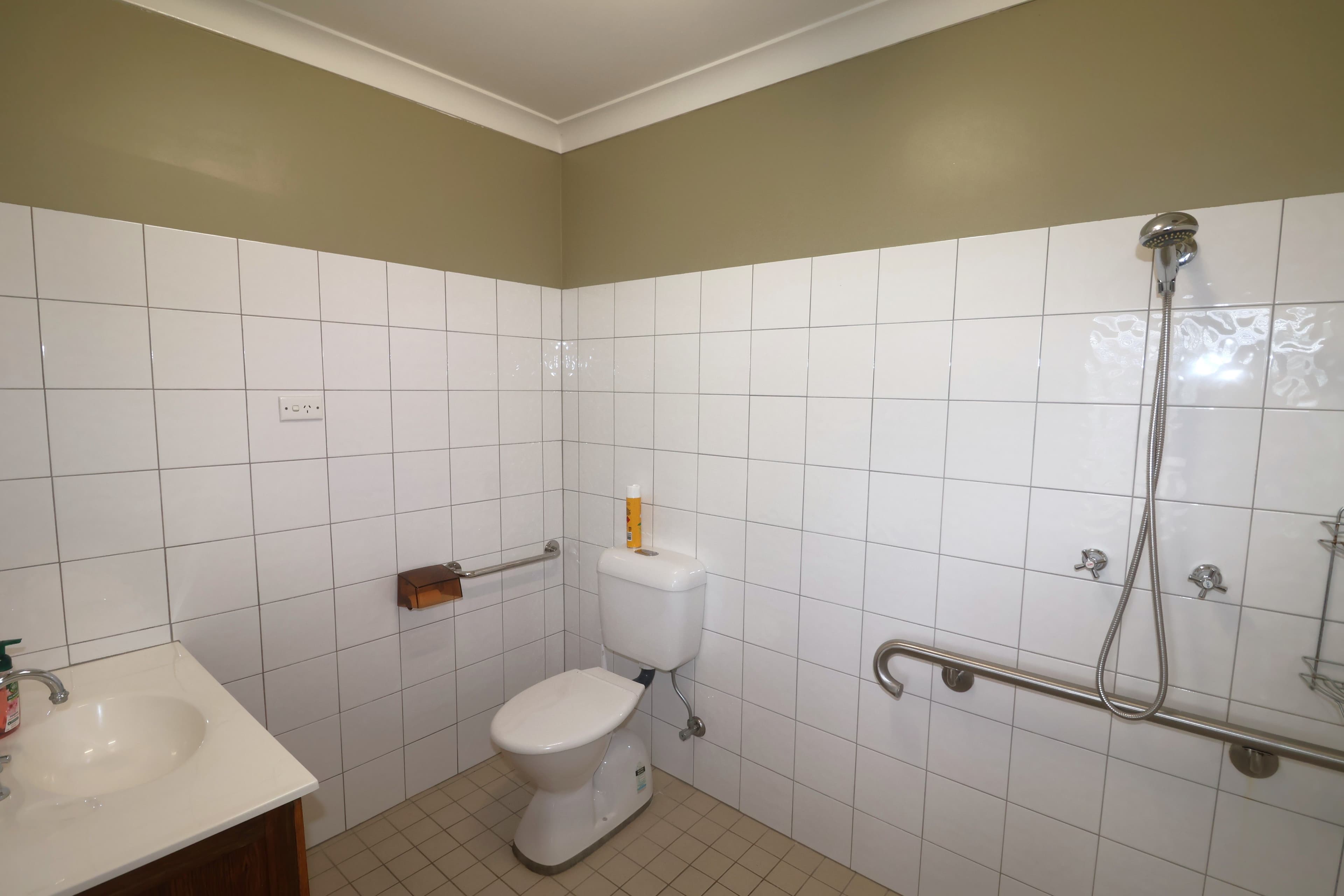 80 Coronation Avenue, Glen Innes NSW 2370, Glen Innes - Thumbnail 8